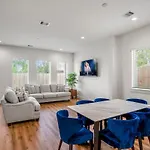 Confetti Cove, Houston Entertainment Nightlife Pad