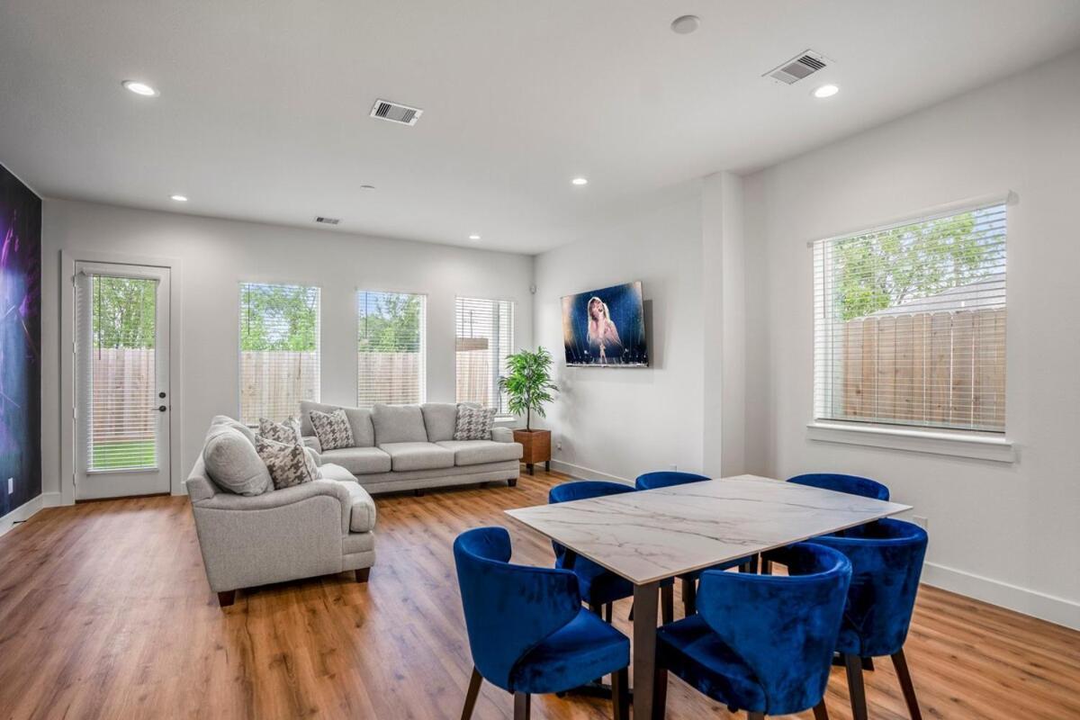 Confetti Cove, Entertainment Nightlife Pad Holiday home
